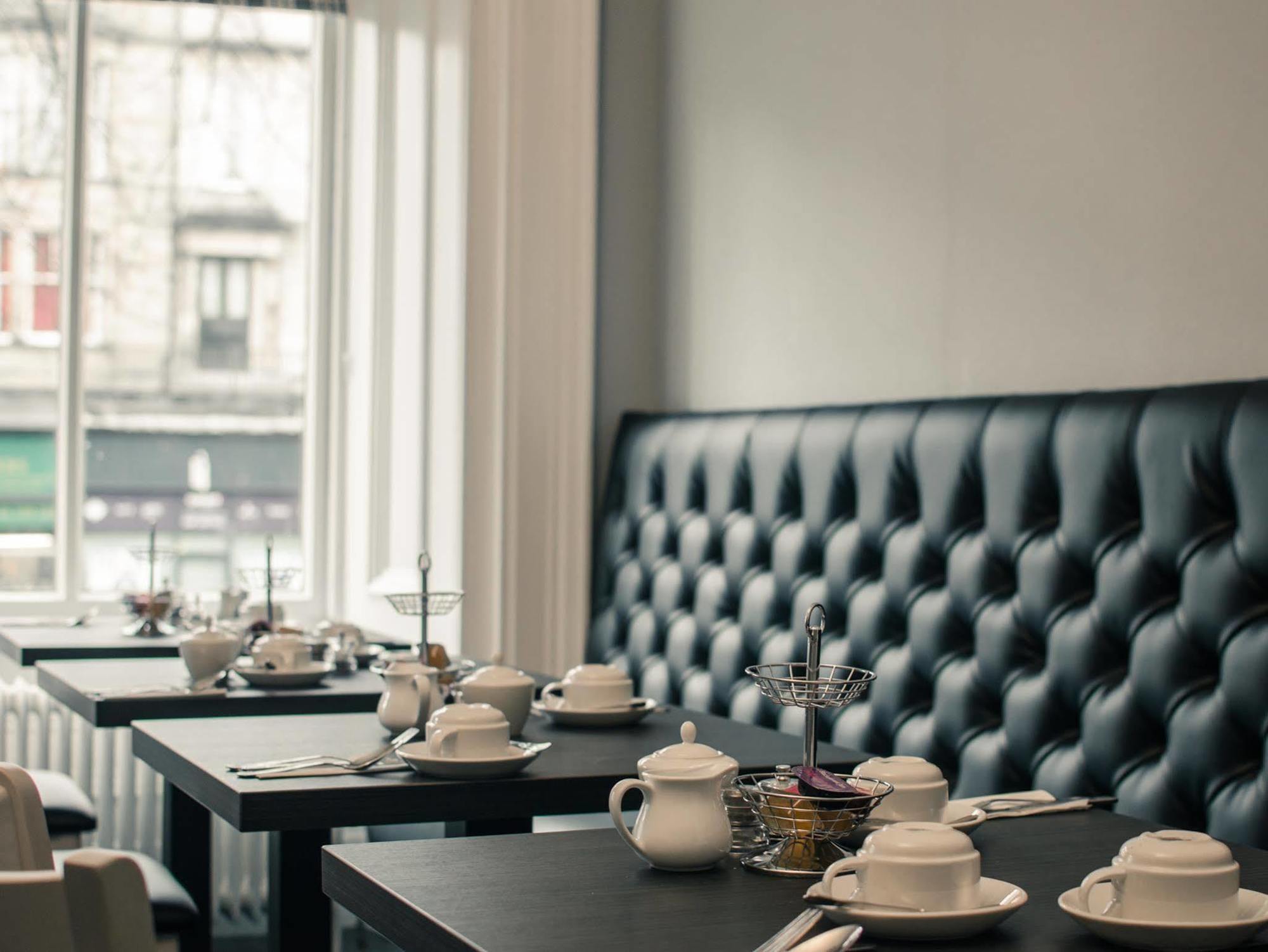 Отель Royal West End 3*